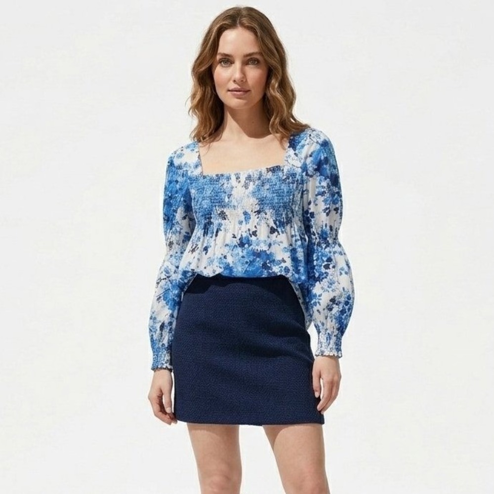 Tuckernuck Tilly Blouse Women XS Blue Floral Smocked NWT Coastal Resort Wear